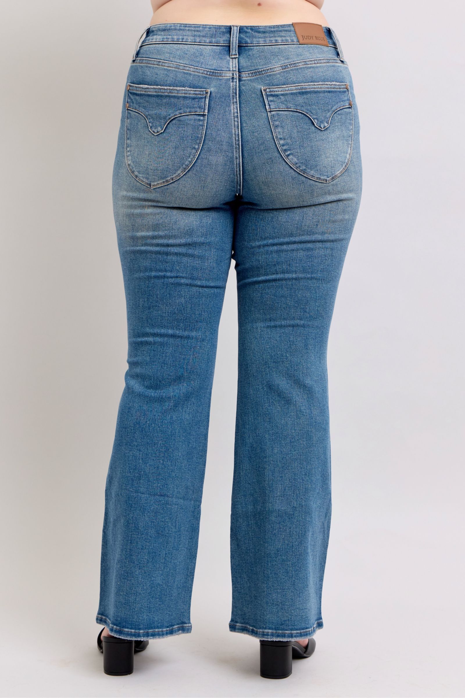 Judy Blue MR Tummy Control Vintage Wash Jeans - Jsopretty.com