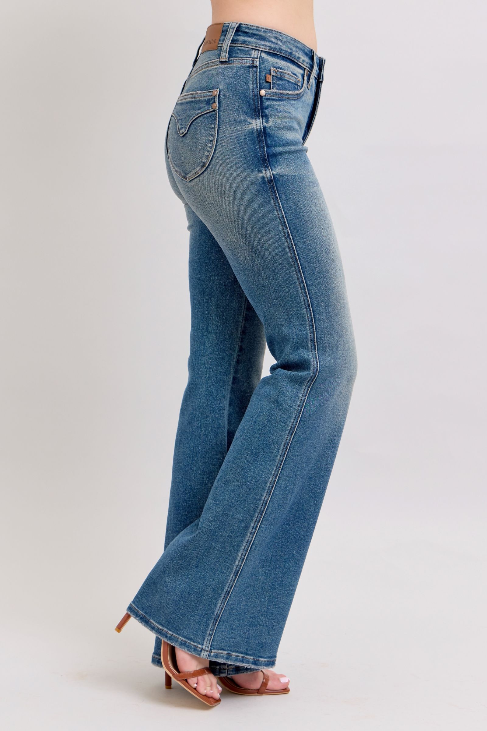 Judy Blue MR Tummy Control Vintage Wash Jeans - Jsopretty.com