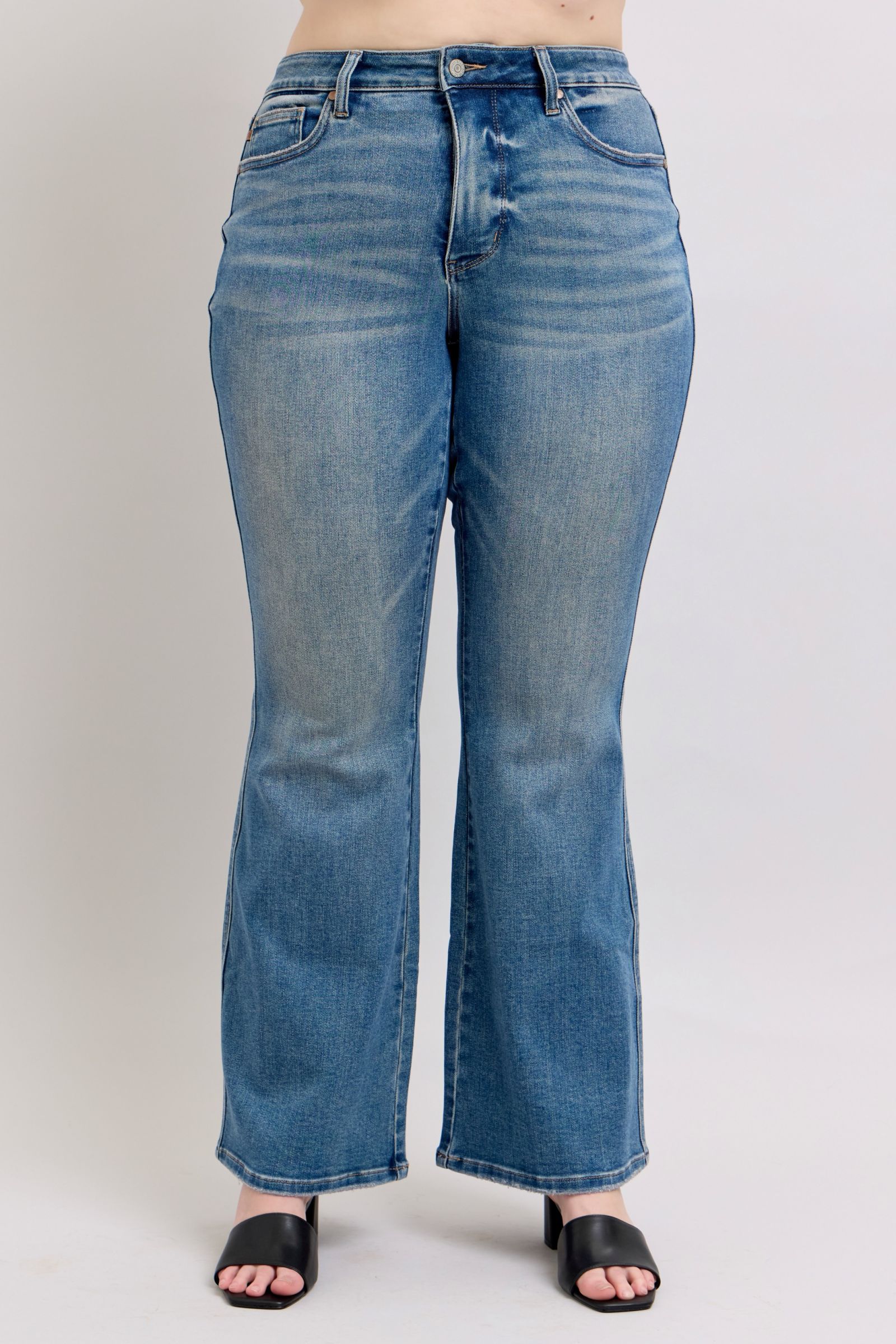 Judy Blue MR Tummy Control Vintage Wash Jeans - Jsopretty.com