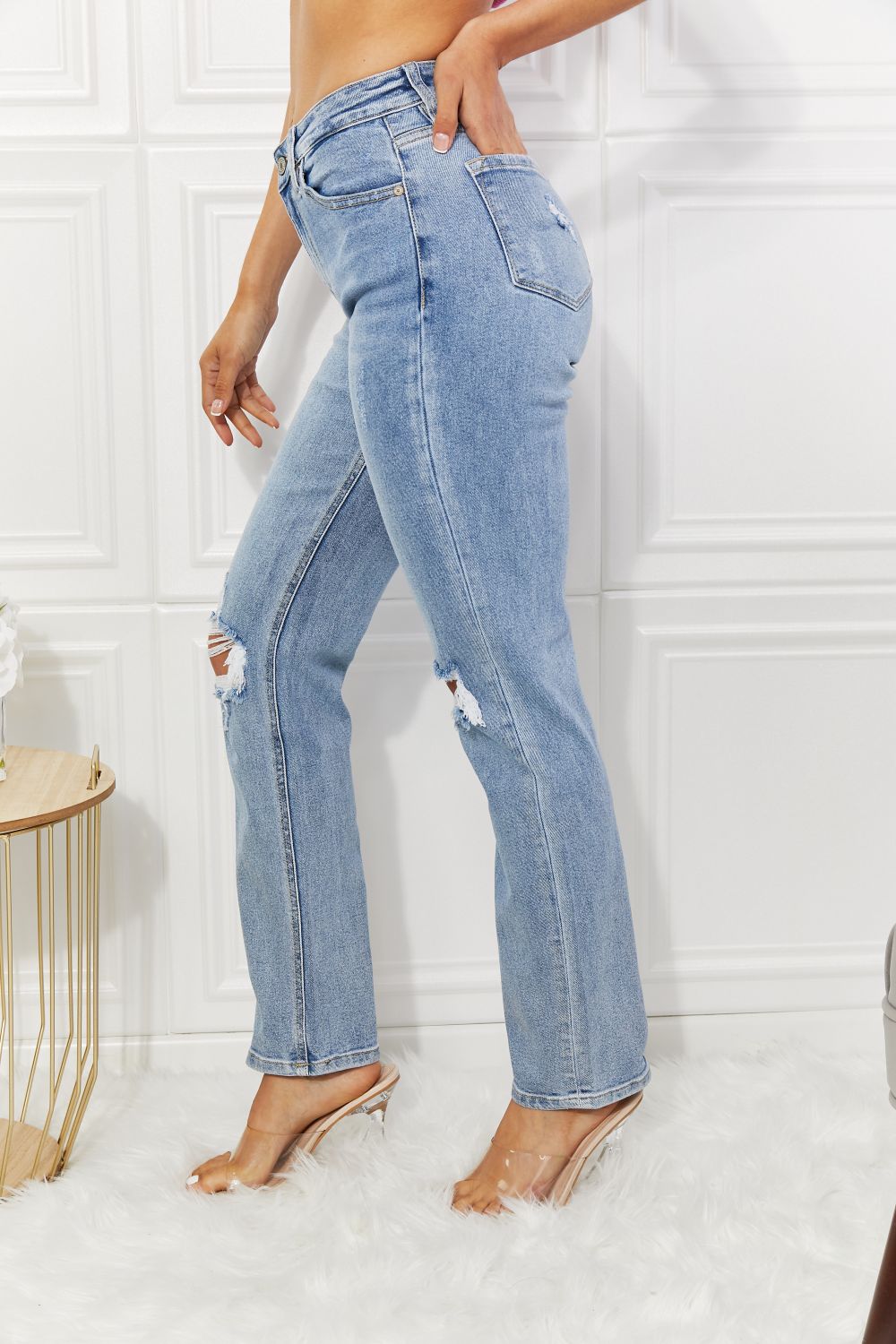 Kancan High Rise Distressed Slim Straight Jeans - Jsopretty.com